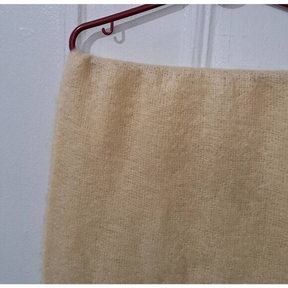 60's vintage OHRBACH WOMEN MOHAIR PILE WOOL beige scarf made SCOTLAND rectangle - Picture 5 of 7